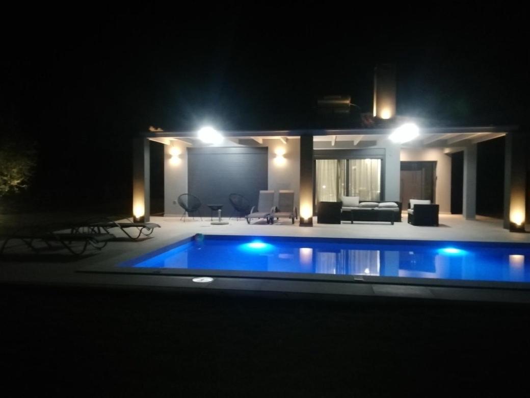 Avithos Blue Villas سفوروناتا المظهر الخارجي الصورة