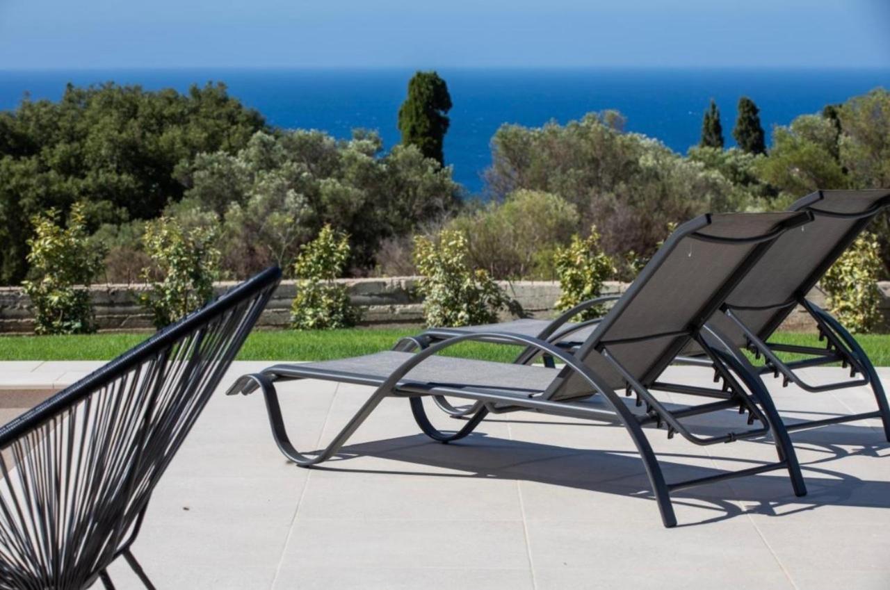 Avithos Blue Villas سفوروناتا المظهر الخارجي الصورة